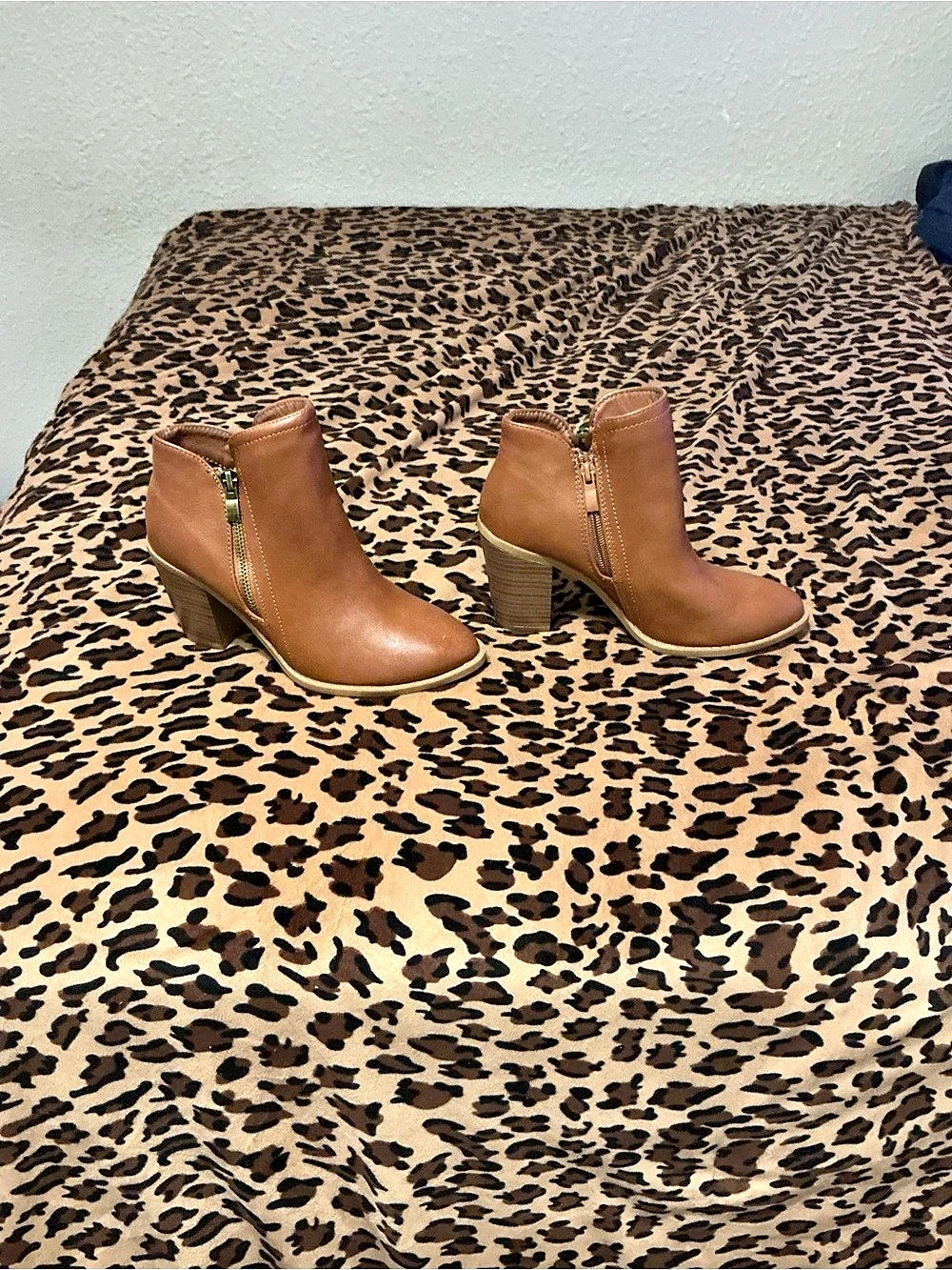 Top Moda Brown Ankle Booties